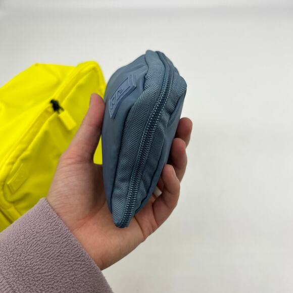 IHKWIP Set of 2 Packable Cosmetic Cases Pouches Yellow & Indigo - Picture 8 of 14